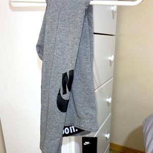 nike leggings!